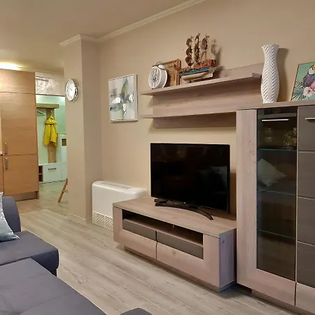Грийн Лайф Комфорт Apartment Burgas